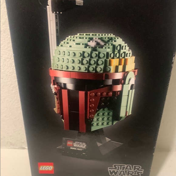 Lego Star Wars Boba Fett Helmet - Red, Green, Black - Picture 1 of 1